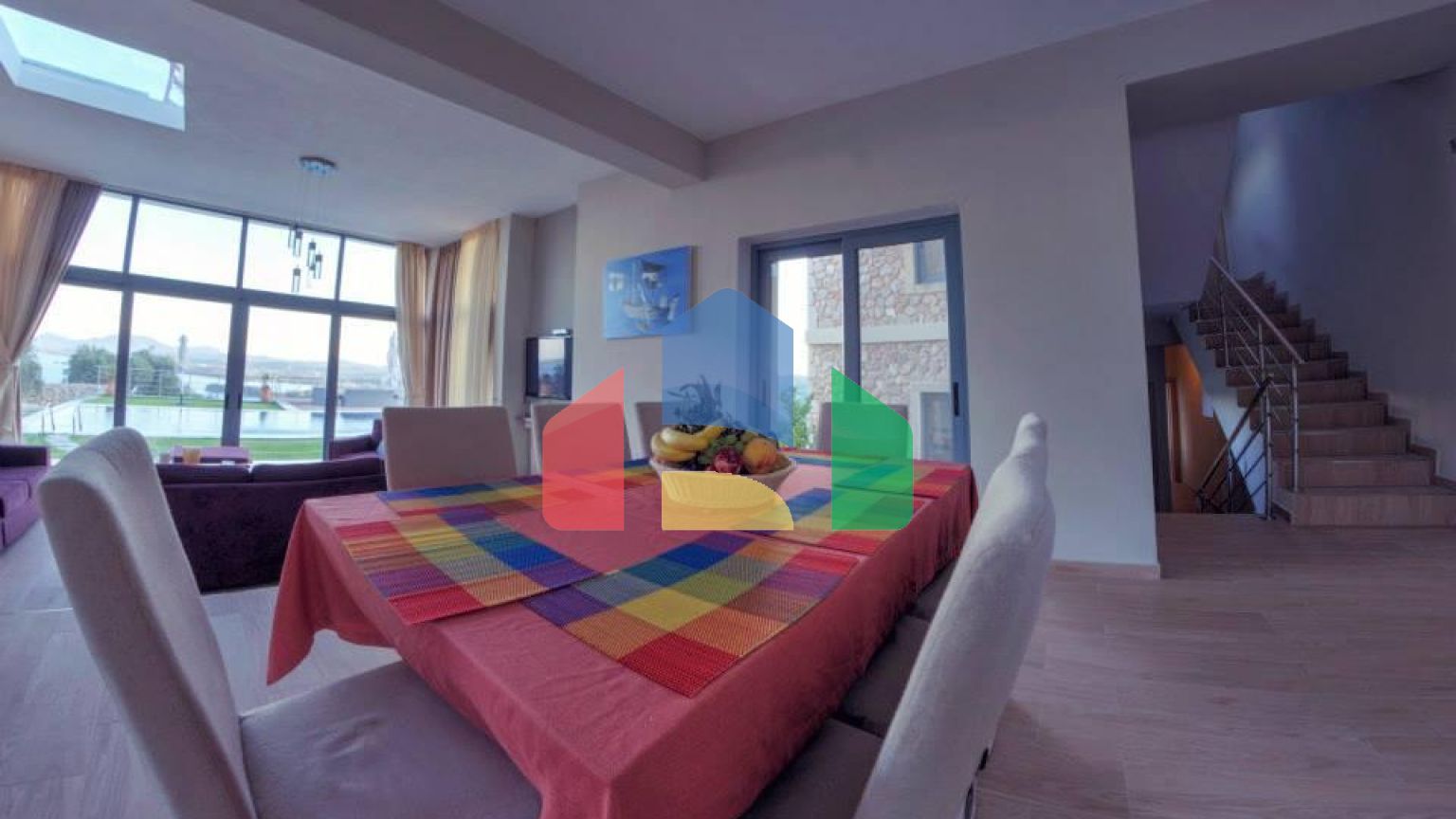 Продаж - Вілла 330 m² на о. Корфу