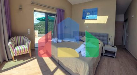 Продаж - Вілла 330 m² на о. Корфу