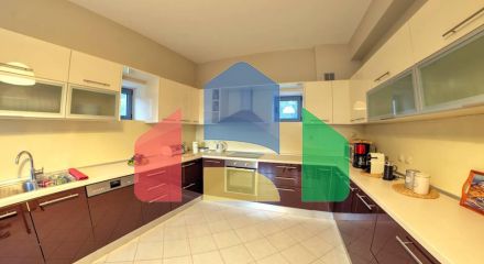 Продаж - Вілла 330 m² на о. Корфу