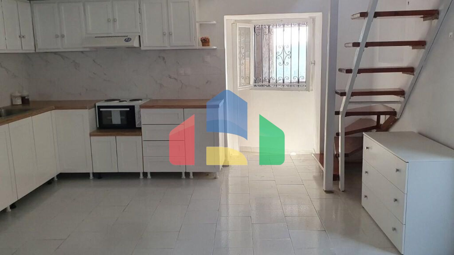 Продаж - Таунхаус 97 m² на о. Корфу