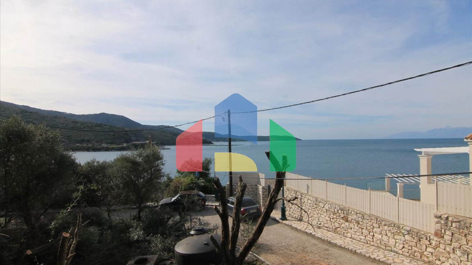 Продаж - Земельна ділянка 3300 m² на о. Корфу