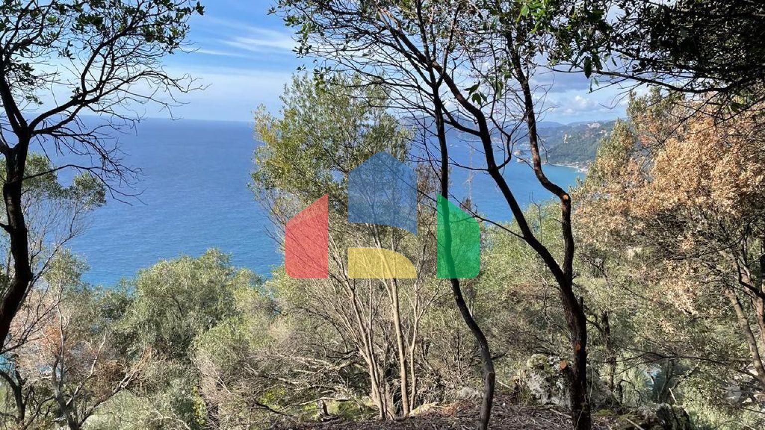 Продаж - Земельна ділянка 6260 m² на о. Корфу