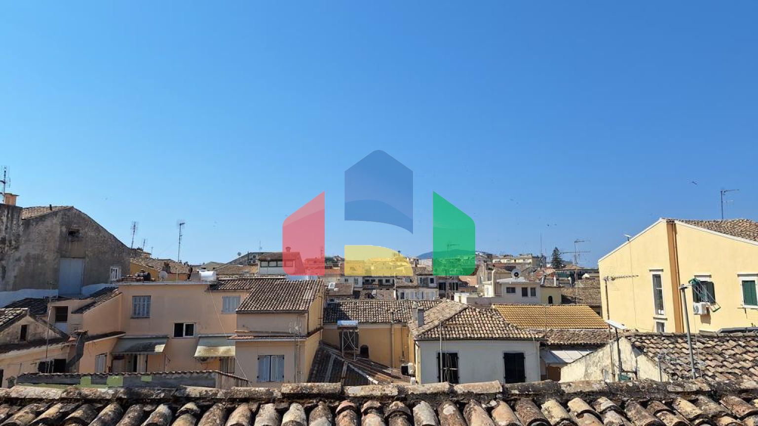 Продаж - Квартира 45 m² на о. Корфу