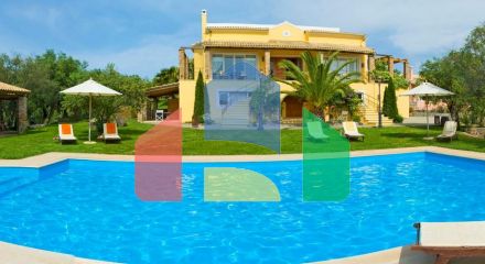 For Sale - Villa 1055 m² in Corfu