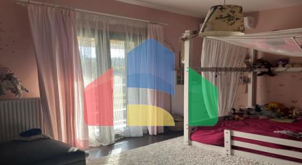 Продаж - Котедж 368 m² на о. Корфу