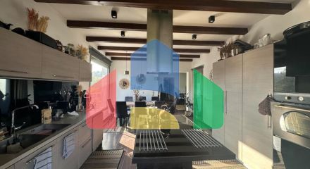 Продаж - Котедж 368 m² на о. Корфу