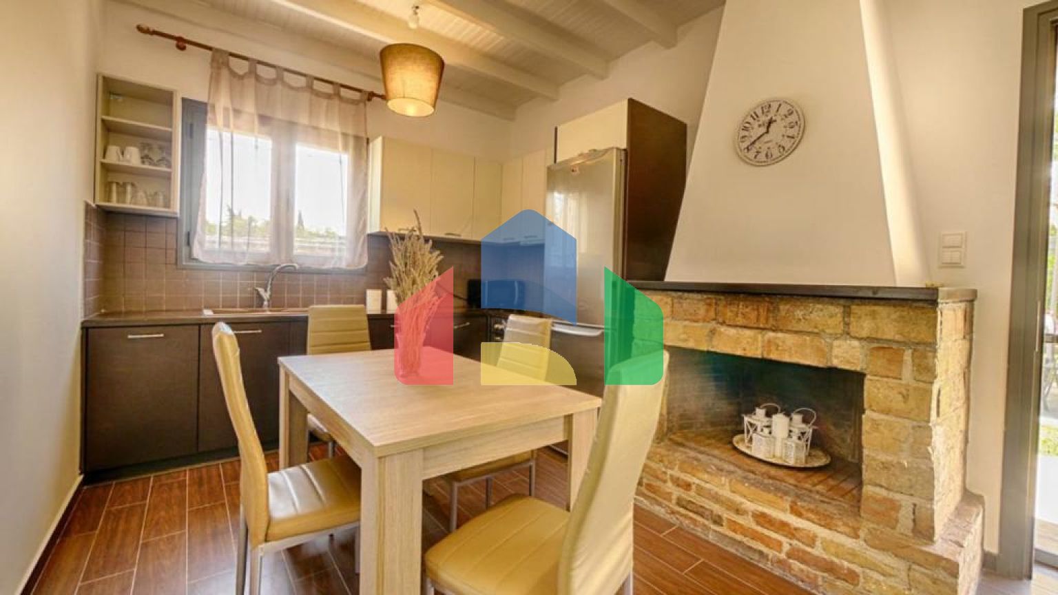 Продаж - Котедж 368 m² на о. Корфу