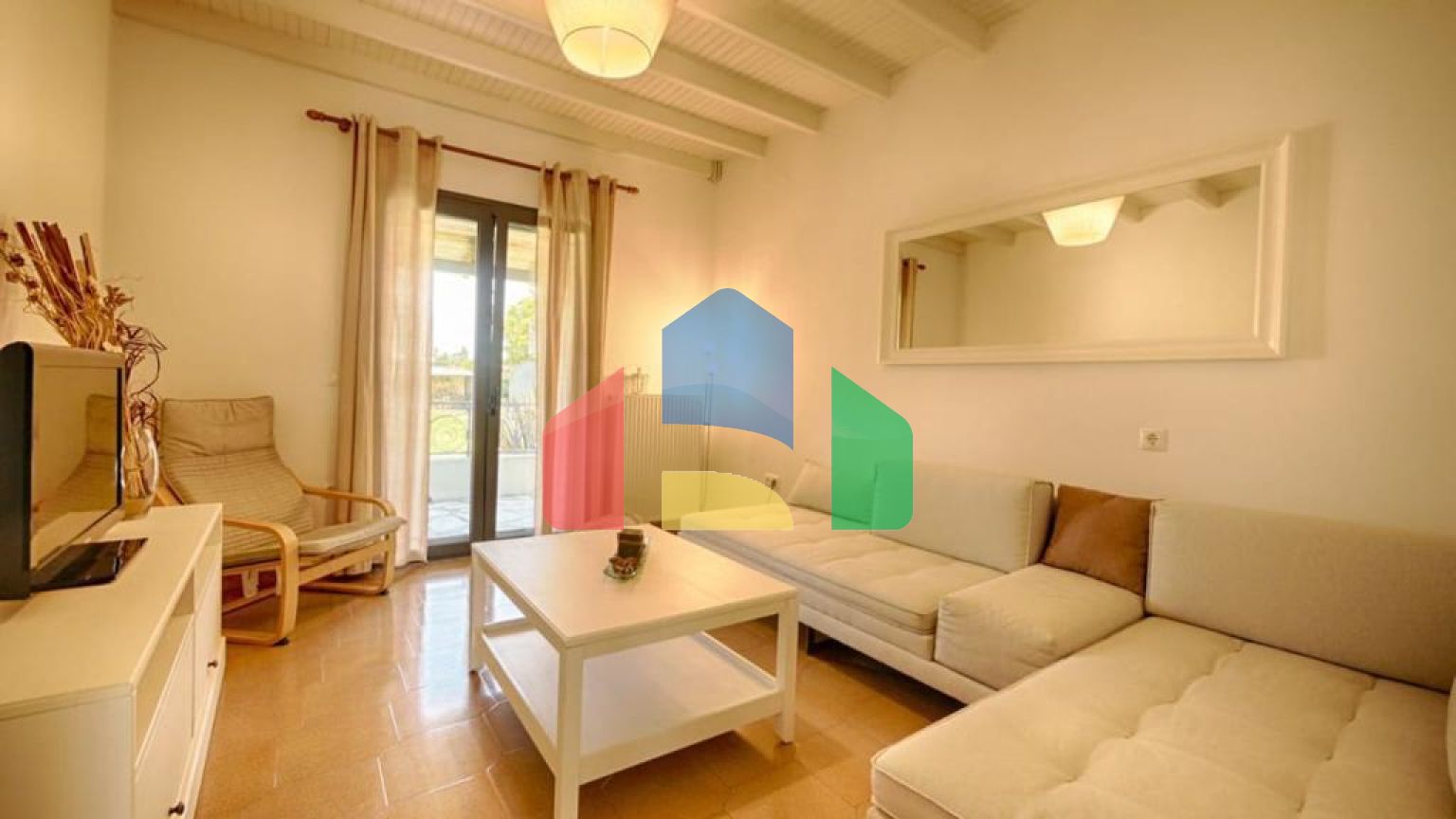 Продаж - Котедж 368 m² на о. Корфу