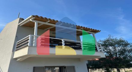 Продаж - Котедж 368 m² на о. Корфу