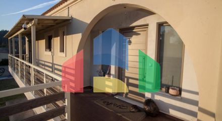 Продаж - Котедж 368 m² на о. Корфу