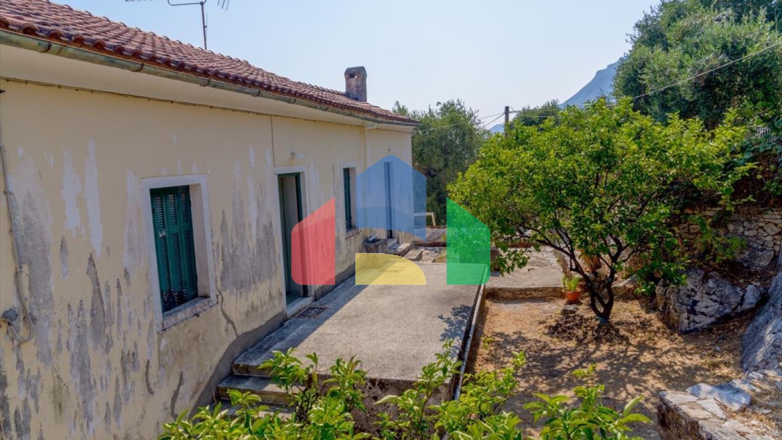 Продажа - Квартира 100 m² на о. Корфу