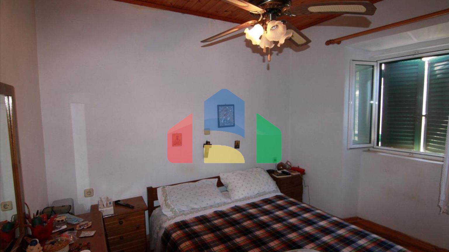 Продаж - Котедж 135 m² на о. Корфу