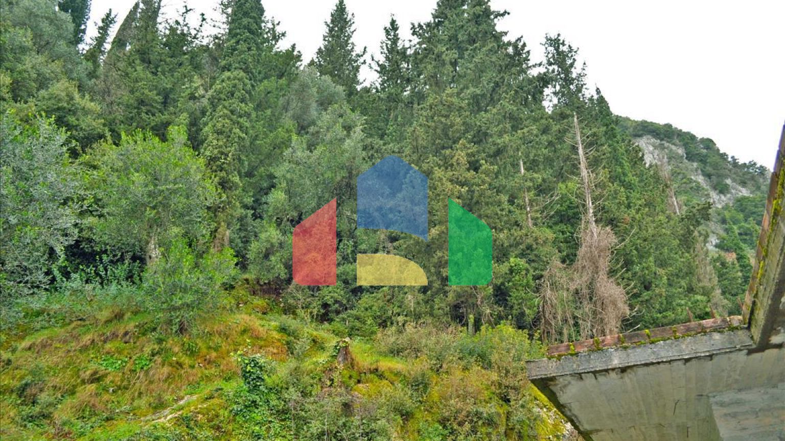 Продажа - Гостиница 600 m² на о. Корфу