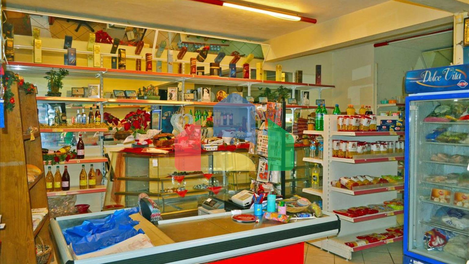 Продажа - Гостиница 600 m² на о. Корфу