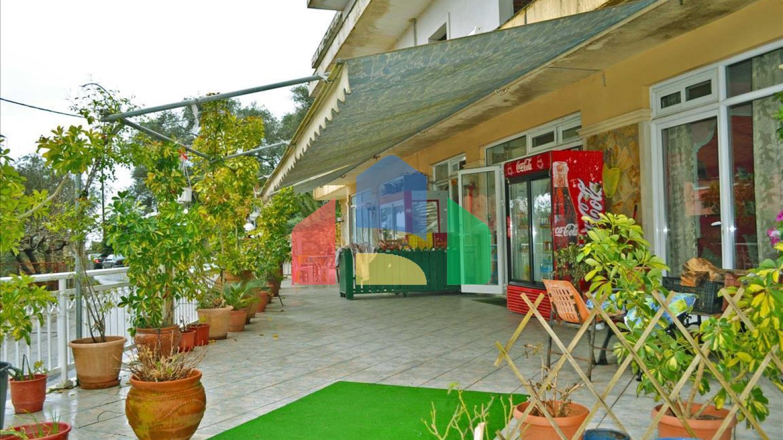 Продажа - Гостиница 600 m² на о. Корфу