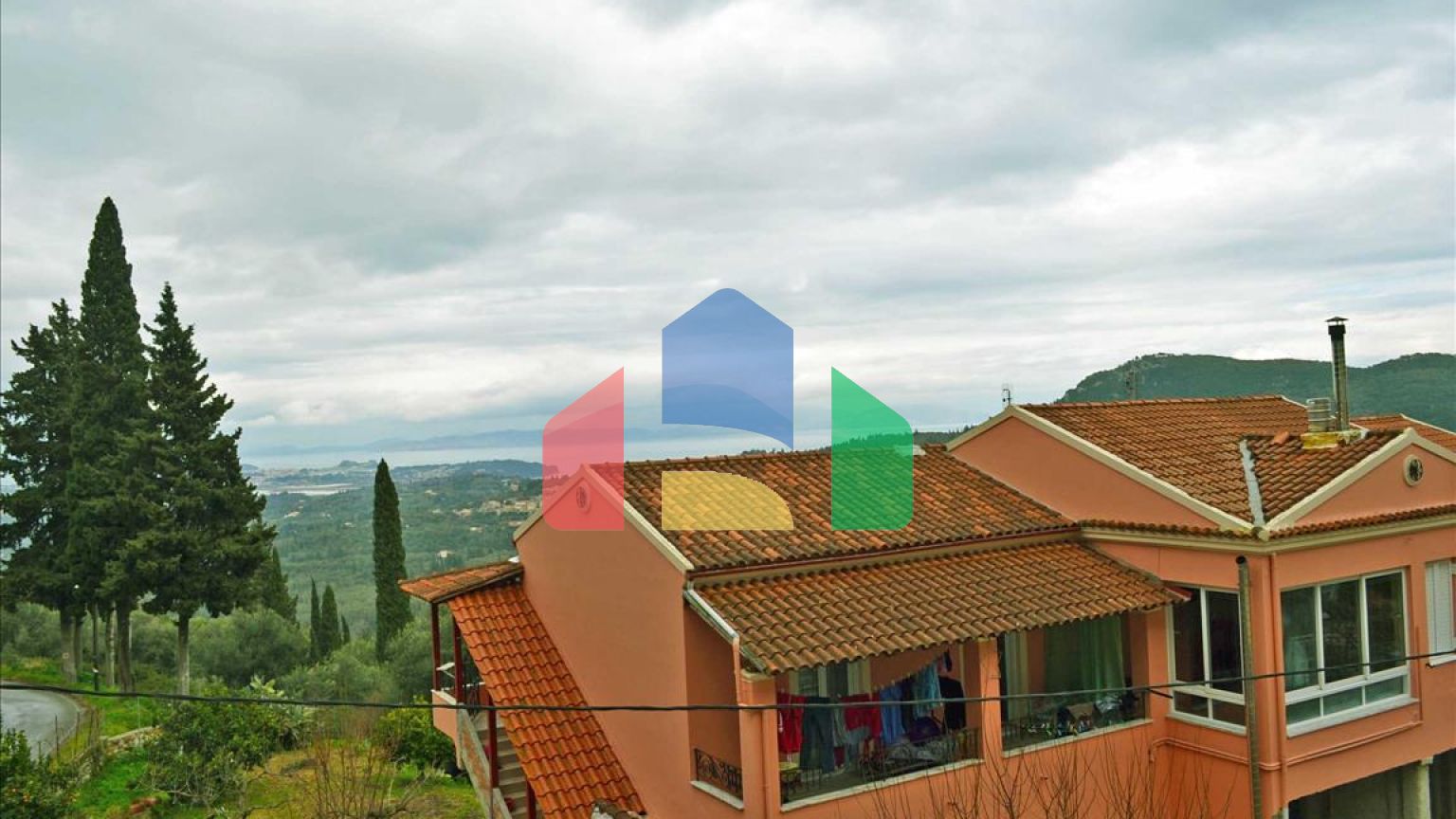 Продажа - Гостиница 600 m² на о. Корфу