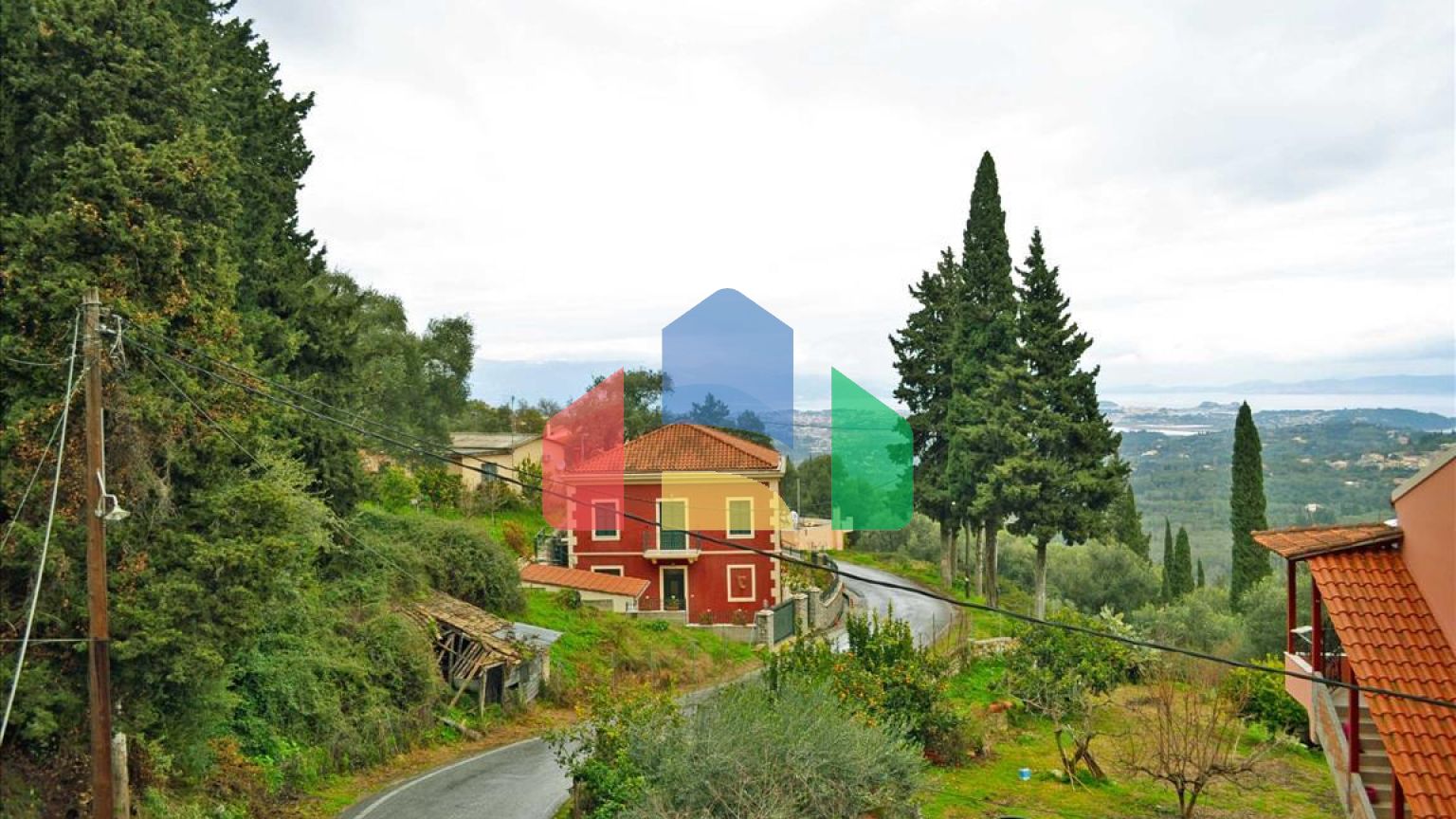 Продажа - Гостиница 600 m² на о. Корфу