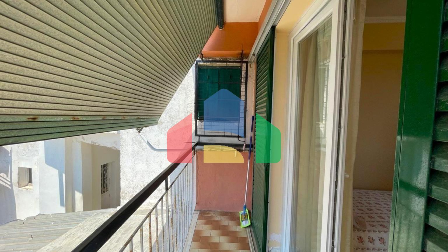 Продаж - Таунхаус 85 m² на о. Корфу