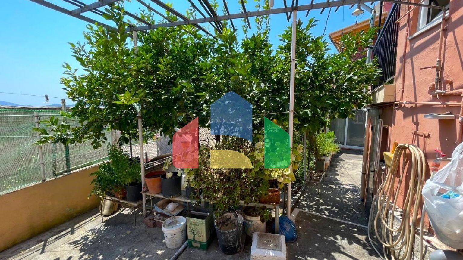 Продаж - Таунхаус 85 m² на о. Корфу