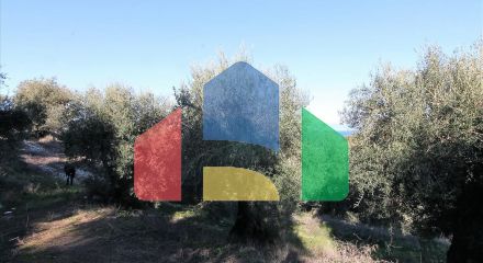 Продаж - Земельна ділянка 41000 m² на о. Корфу