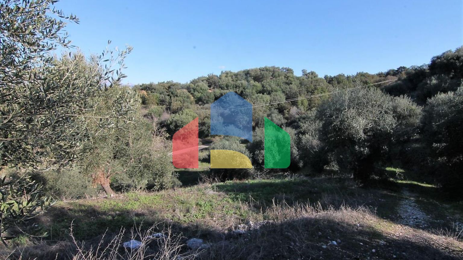 Продаж - Земельна ділянка 41000 m² на о. Корфу