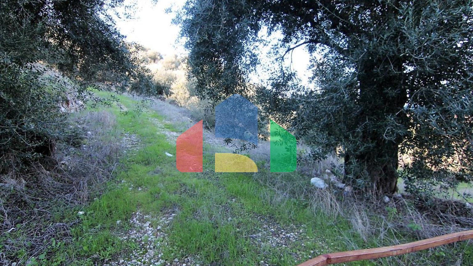 Продаж - Земельна ділянка 41000 m² на о. Корфу