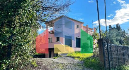 For Sale - Detached house 160 m² in Corfu
