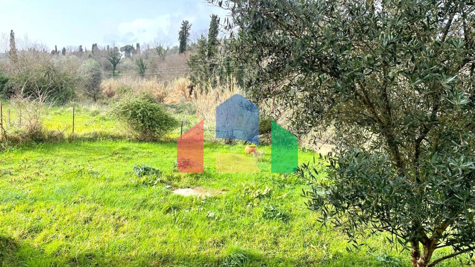 Продажа - Коттедж 160 m² на о. Корфу