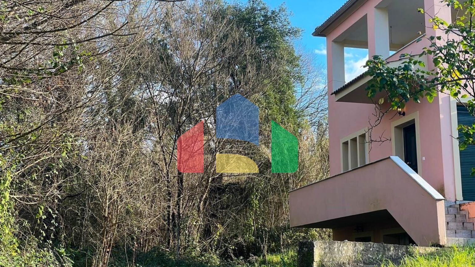 Продажа - Коттедж 160 m² на о. Корфу