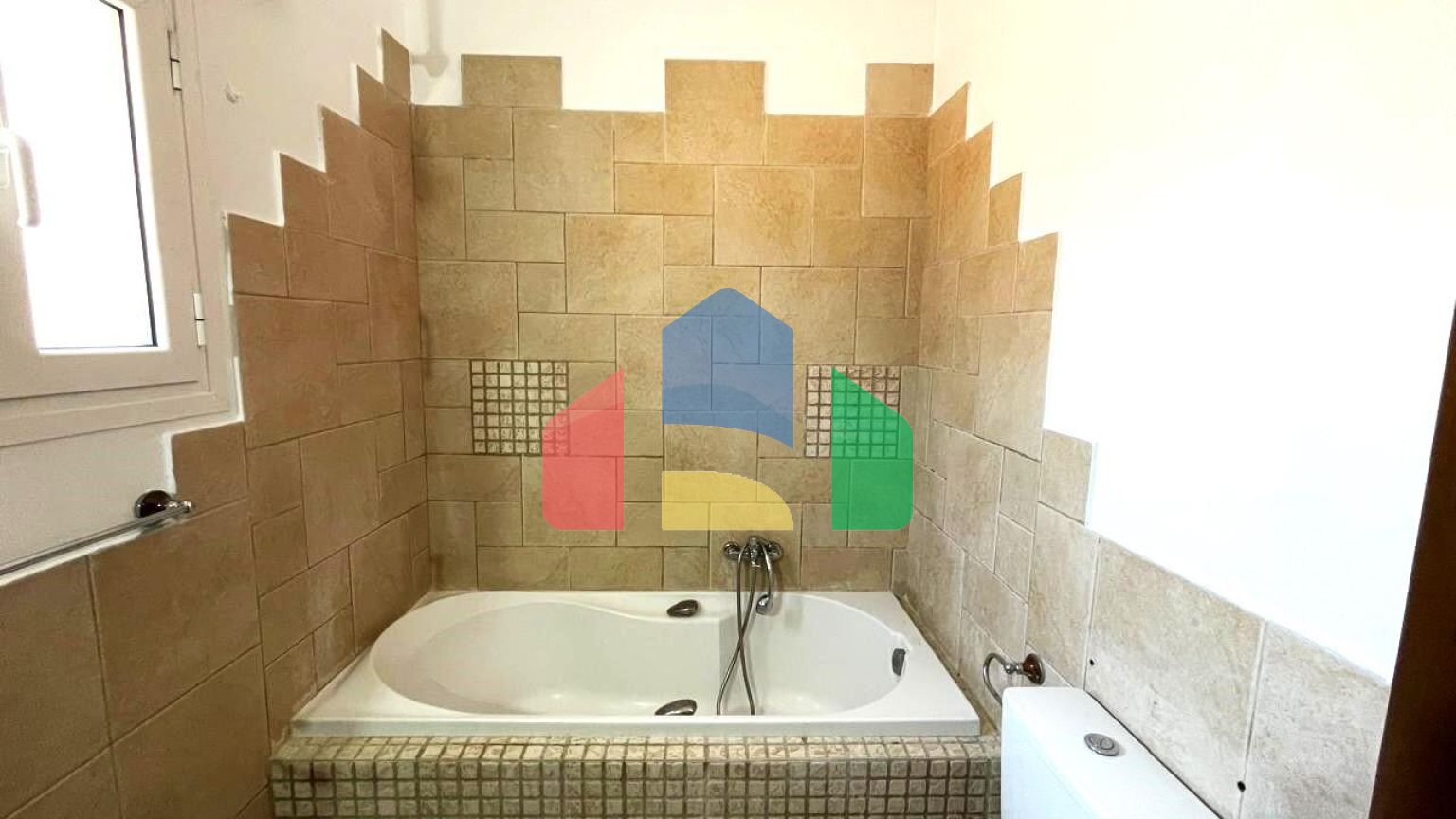 Продажа - Таунхаус 130 m² на о. Корфу