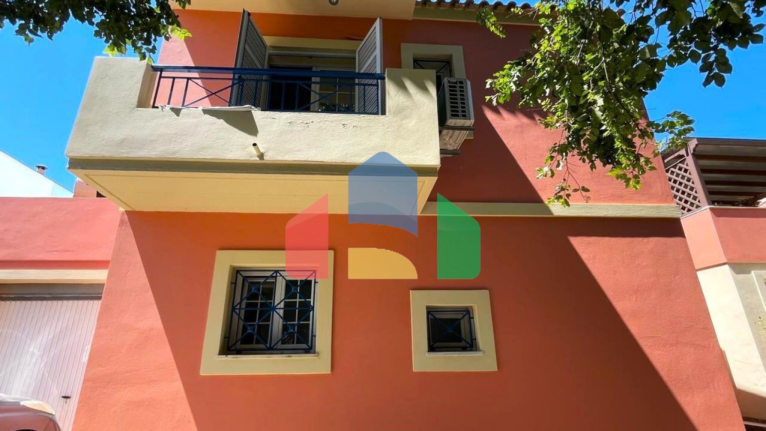 Продажа - Таунхаус 130 m² на о. Корфу