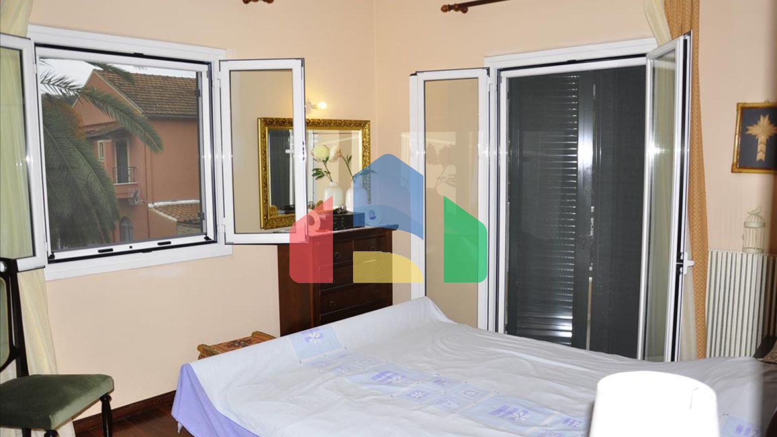 Продажа - Коттедж 170 m² на о. Корфу