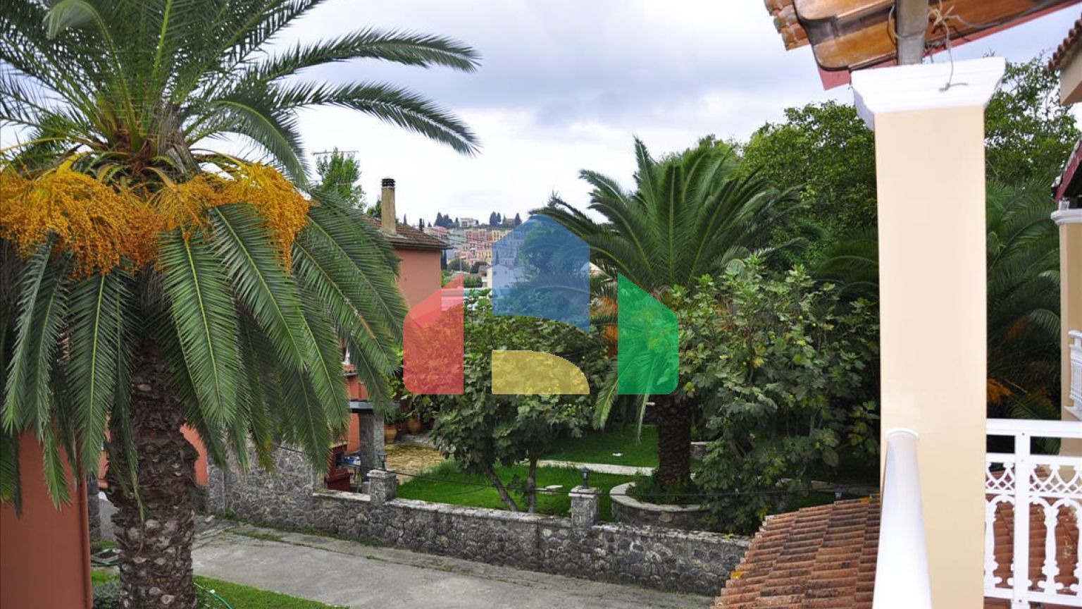 Продажа - Коттедж 170 m² на о. Корфу