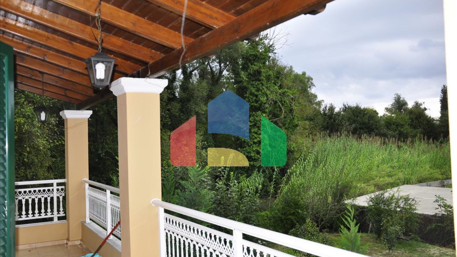 Продажа - Коттедж 170 m² на о. Корфу