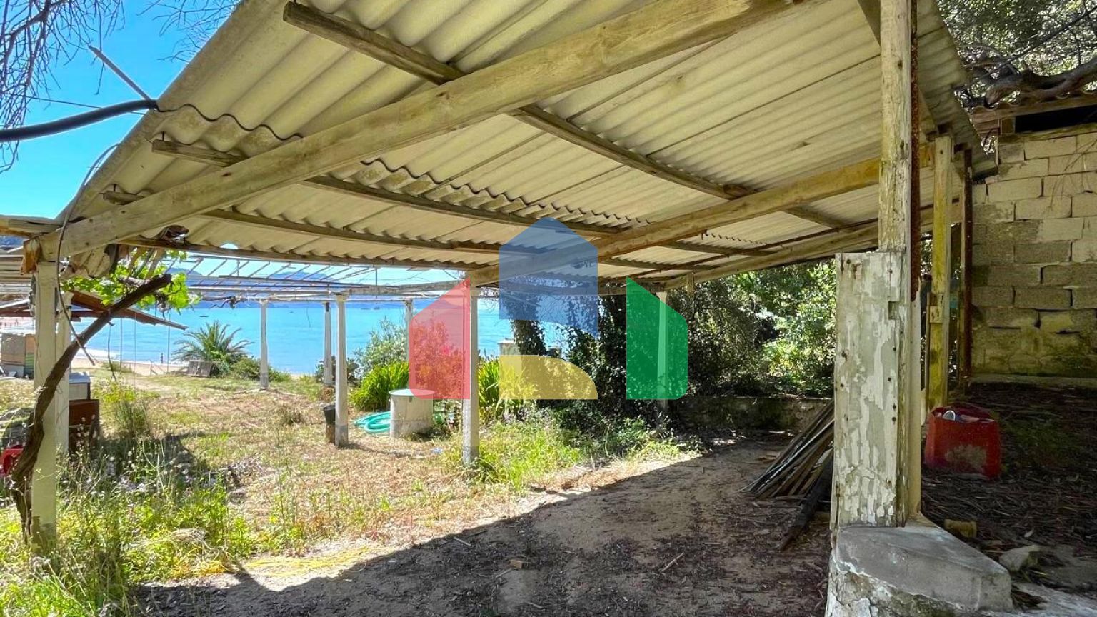 Продаж - Будівля 400 m² на о. Корфу