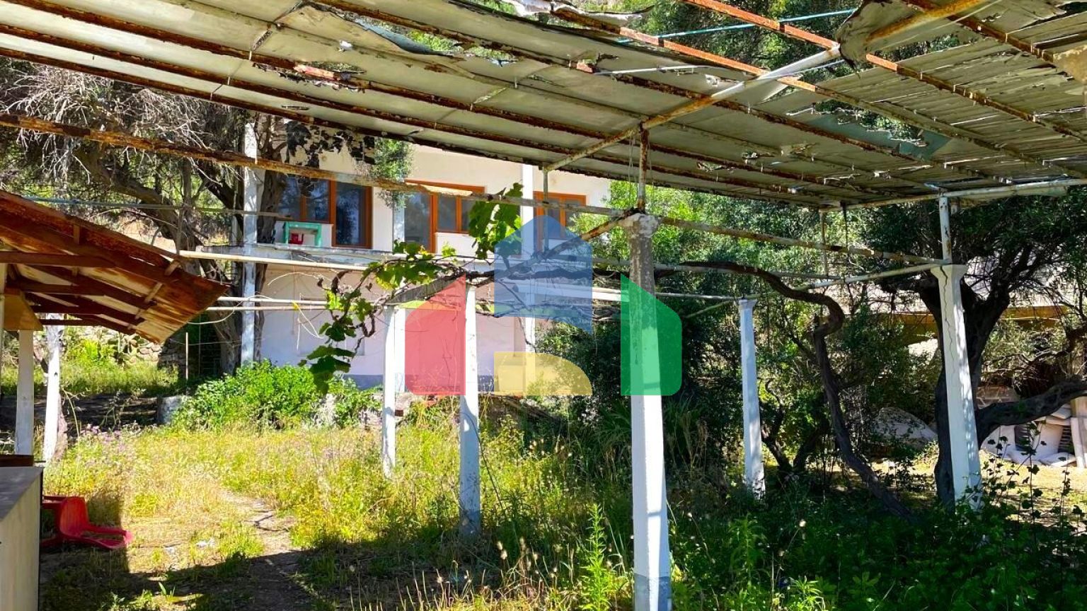 Продаж - Будівля 400 m² на о. Корфу