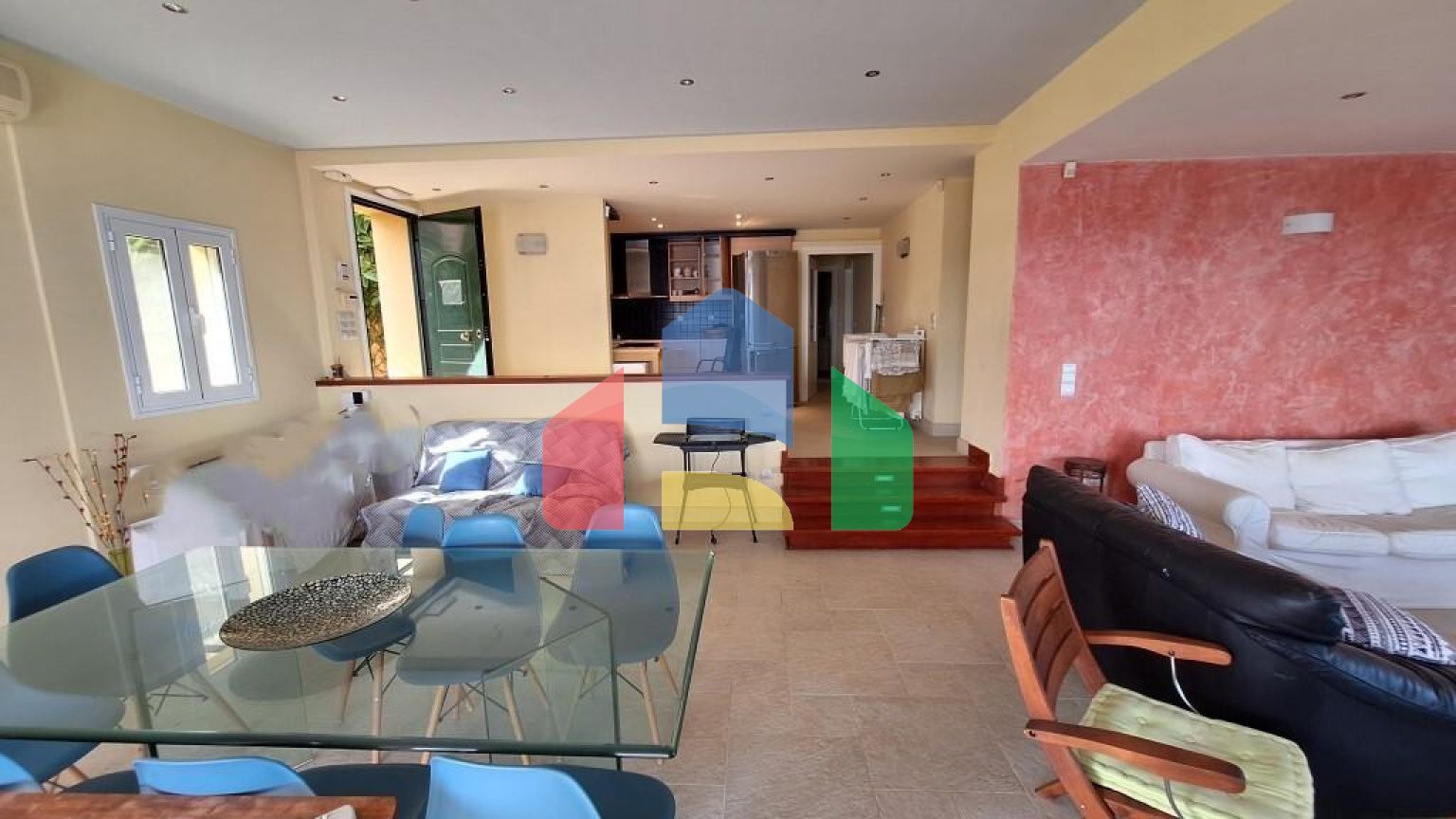 Продаж - Котедж 302 m² на о. Корфу