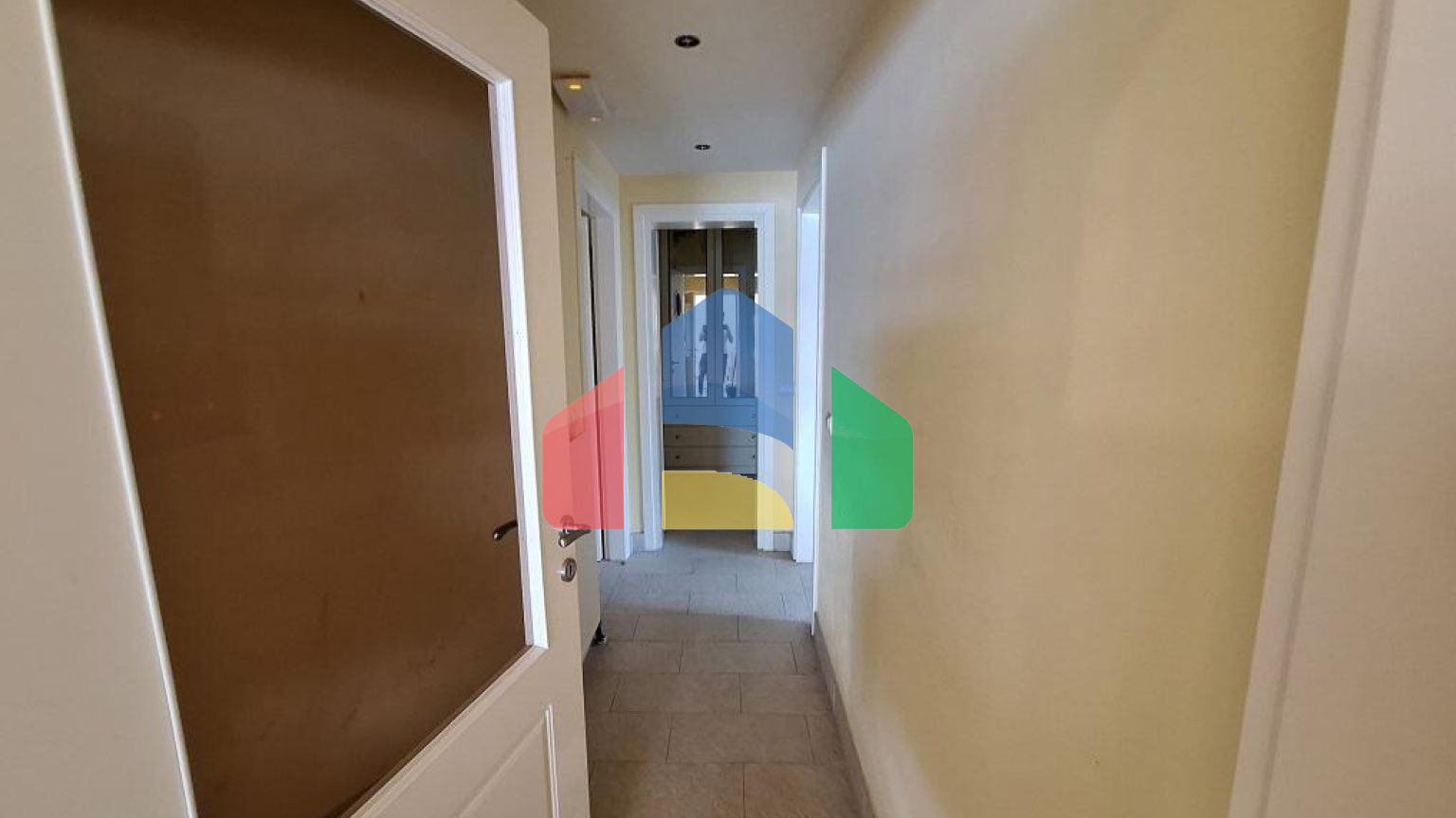 Продаж - Котедж 302 m² на о. Корфу