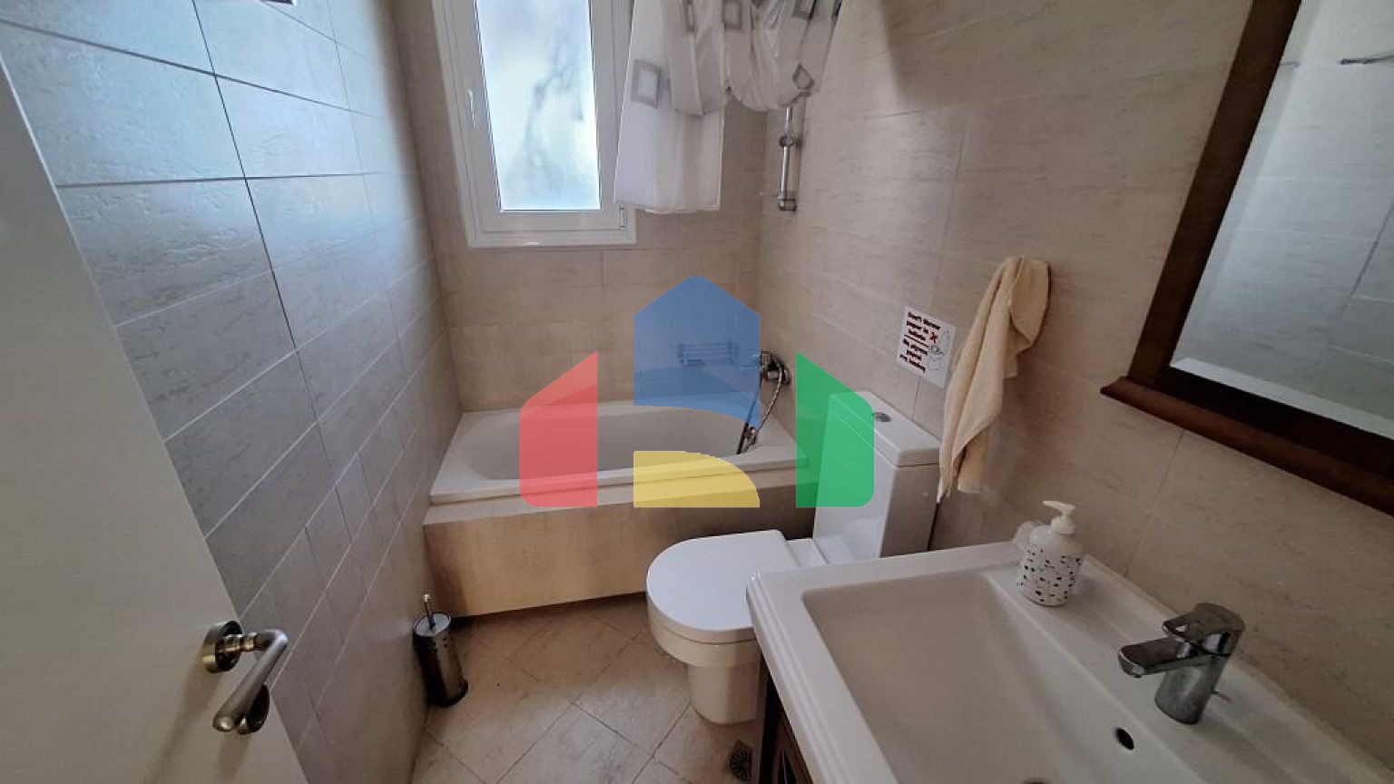 Продаж - Котедж 302 m² на о. Корфу