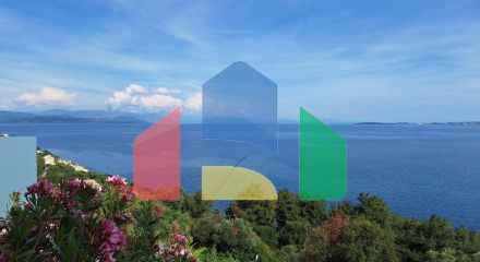 Продаж - Котедж 302 m² на о. Корфу