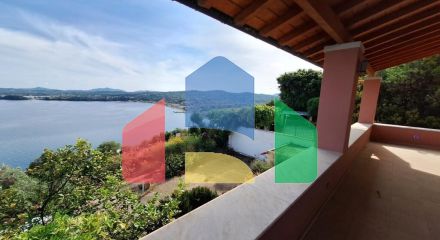 Продаж - Котедж 302 m² на о. Корфу