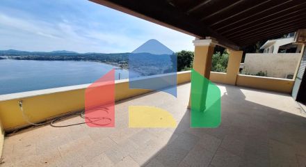 Продаж - Котедж 302 m² на о. Корфу