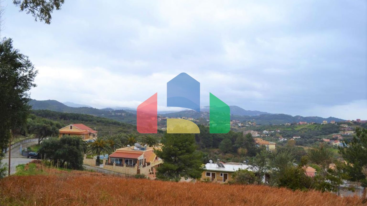 Продажа - Земельный участок 2522 m² на о. Корфу