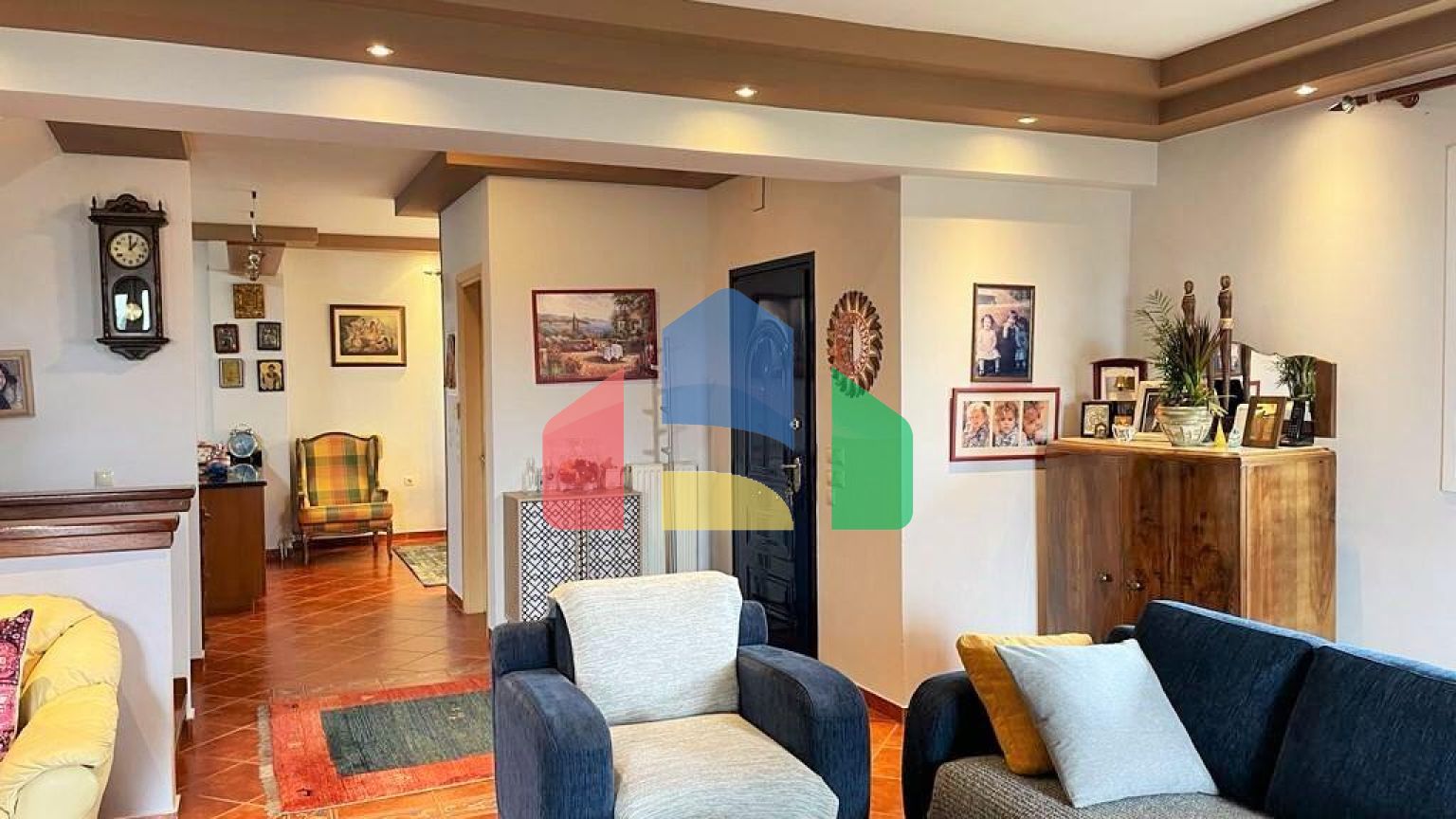 Продаж - Котедж 257 m² на о. Корфу