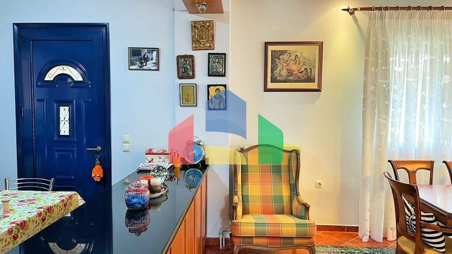 Продаж - Котедж 257 m² на о. Корфу