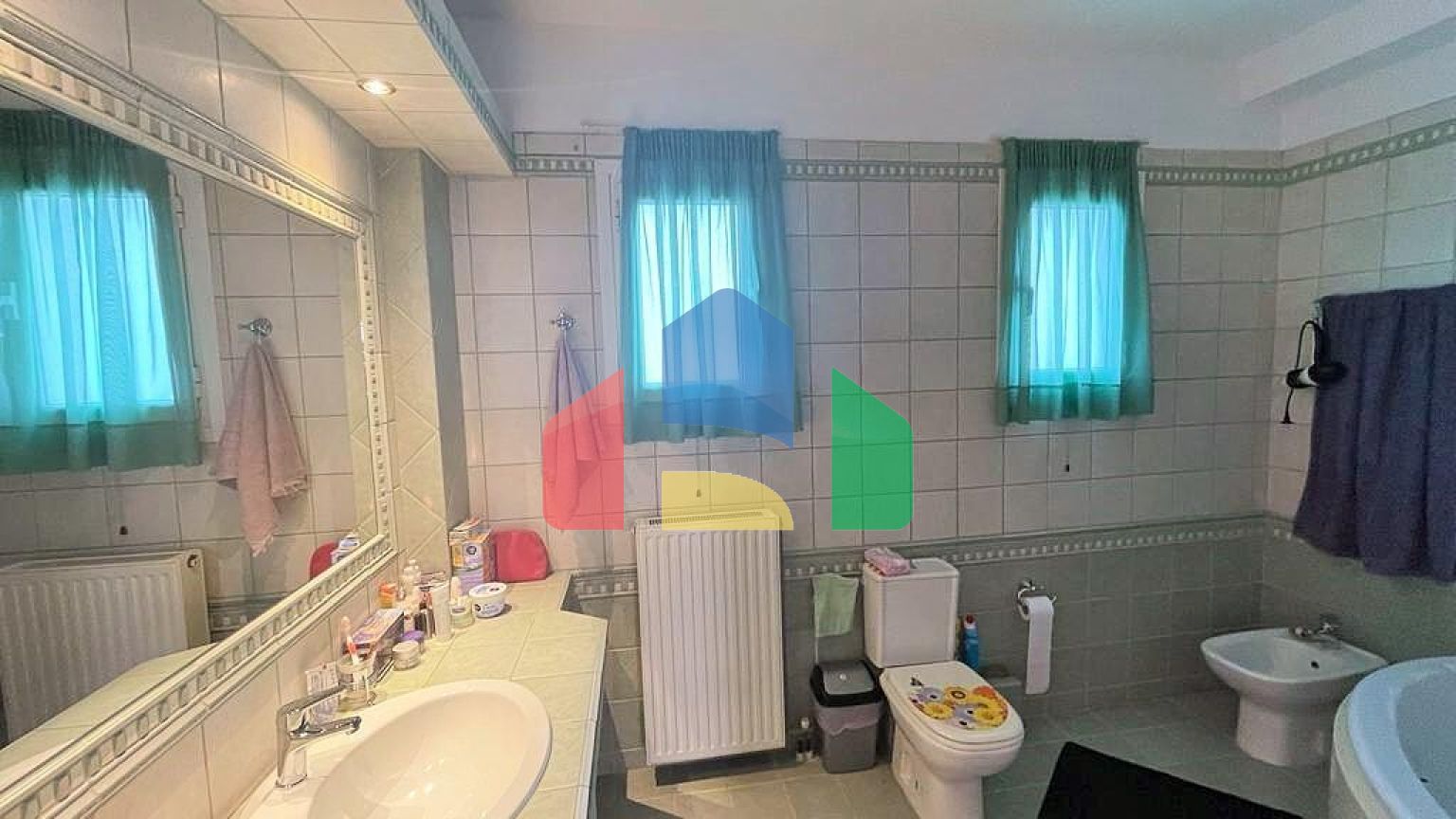 Продаж - Котедж 257 m² на о. Корфу