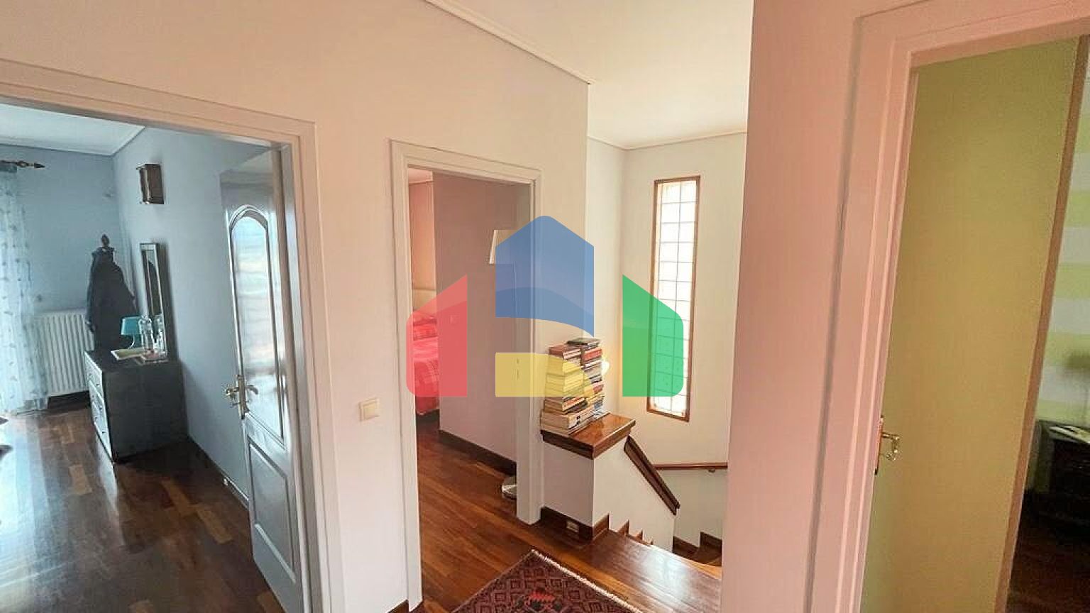 Продаж - Котедж 257 m² на о. Корфу