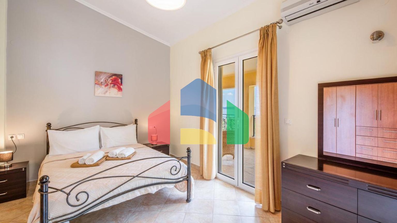 Продаж - Вілла 245 m² на о. Корфу