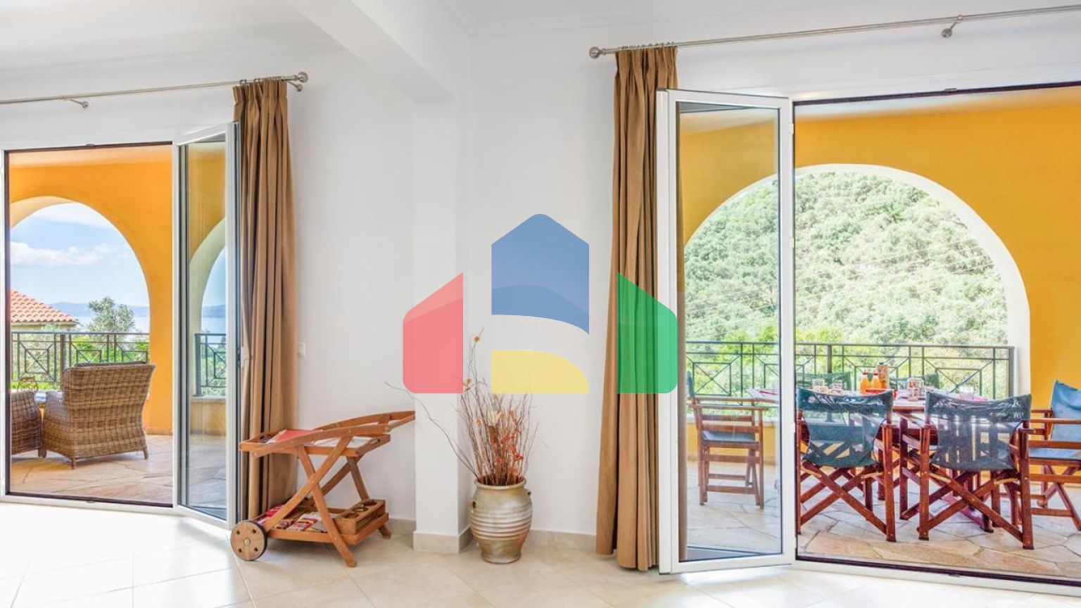 Продаж - Вілла 245 m² на о. Корфу