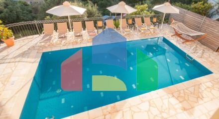 Продаж - Вілла 245 m² на о. Корфу